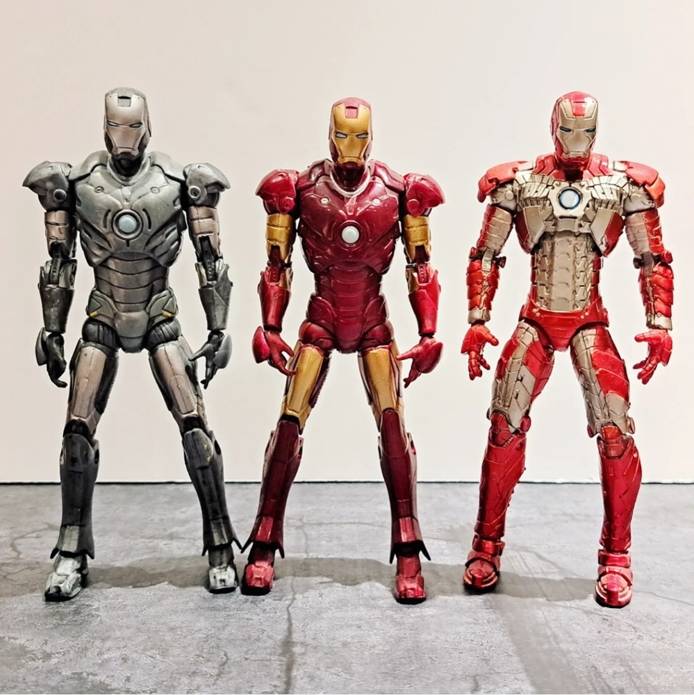 Marvel Legends MCU Iron Man figures